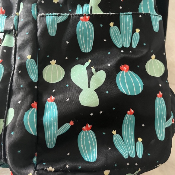 Cactus Backpack - Picture 6 of 7